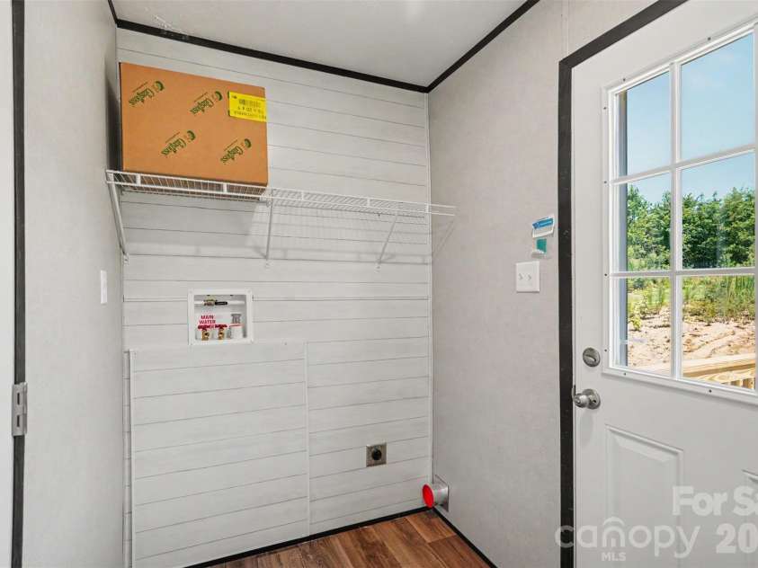 3034 Drake Circle, Shelby, NC 28152.  MLS# CAR4403944, YatesRealty ID 39076. 