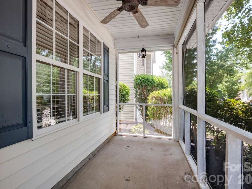 9153 Glenashley Drive, Cornelius, NC 28031.  MLS# CAR4397444, YatesRealty ID 39077. 
