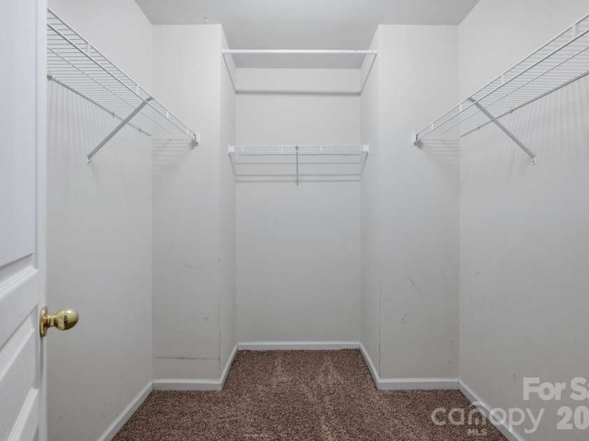 9153 Glenashley Drive, Cornelius, NC 28031.  MLS# CAR4397444, YatesRealty ID 39077. Primary closet