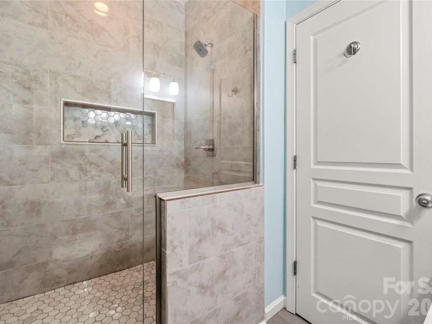 207 Dawn Mist Lane, Fort Mill, SC 29708.  MLS# CAR4402183, YatesRealty ID 39079. 