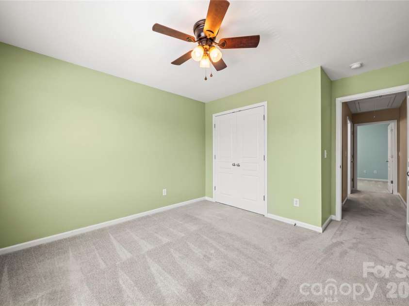 207 Dawn Mist Lane, Fort Mill, SC 29708.  MLS# CAR4402183, YatesRealty ID 39079. 