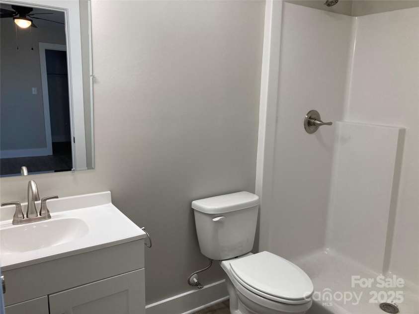1537 POSTON Circle, Gastonia, NC 28054.  MLS# CAR4237260, YatesRealty ID 3908. 