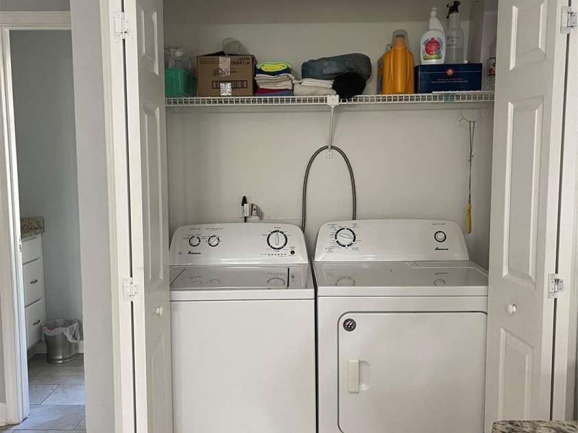 8014 Sherington Way, Charlotte, NC 28227.  MLS# CAR4343661, YatesRealty ID 3908. 