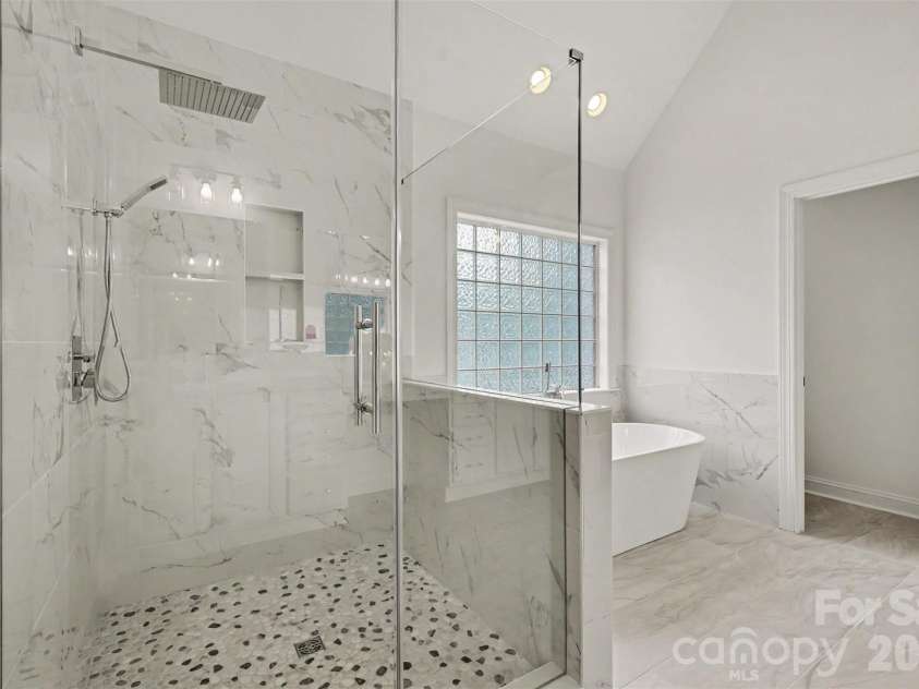 8921 Whittingham Drive, Waxhaw, NC 28173.  MLS# CAR4404543, YatesRealty ID 39080. 