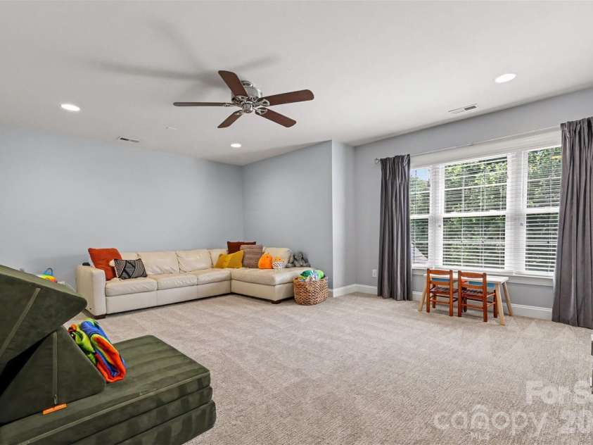8921 Whittingham Drive, Waxhaw, NC 28173.  MLS# CAR4404543, YatesRealty ID 39080. 