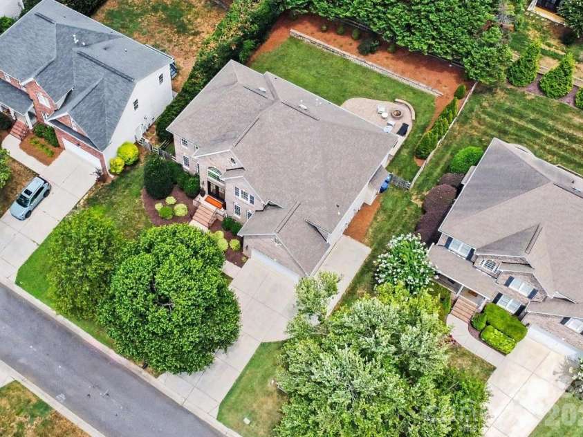 8921 Whittingham Drive, Waxhaw, NC 28173.  MLS# CAR4404543, YatesRealty ID 39080. 