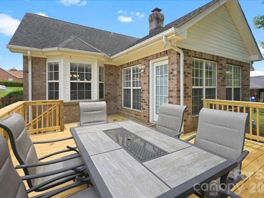 3237 Midland Road, Midland, NC 28107.  MLS# CAR4397243, YatesRealty ID 39081. 