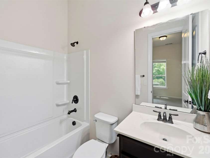 1044 Archibald Avenue, Fort Mill, SC 29708.  MLS# CAR4399025, YatesRealty ID 39082. Full bath