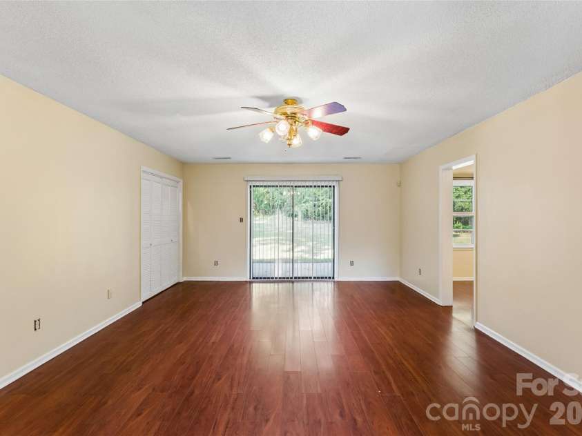 901 Kennedy Street, Monroe, NC 28110.  MLS# CAR4404296, YatesRealty ID 39084. 
