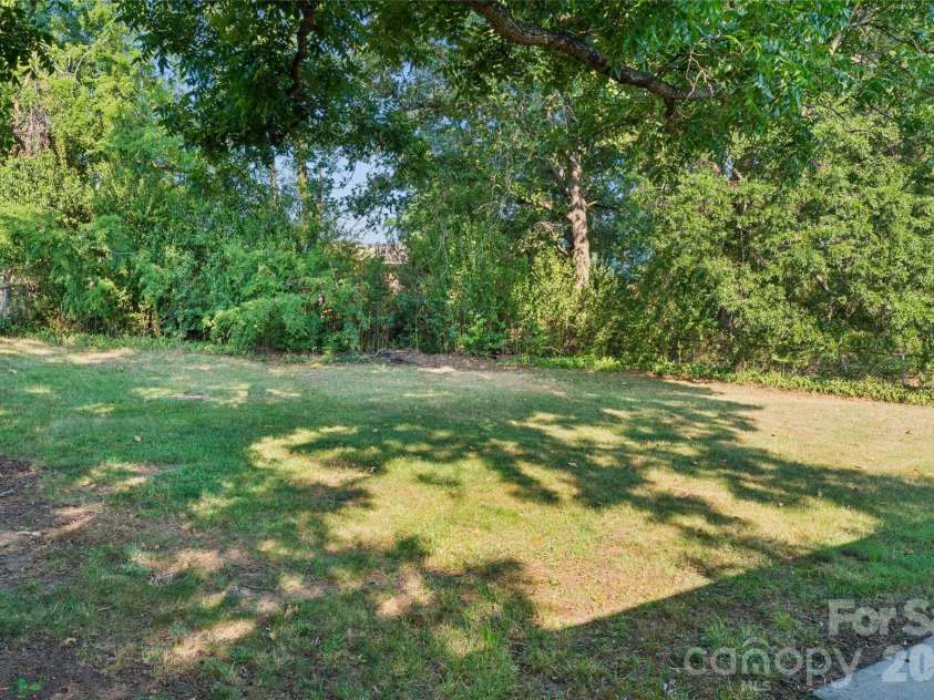 901 Kennedy Street, Monroe, NC 28110.  MLS# CAR4404296, YatesRealty ID 39084. 