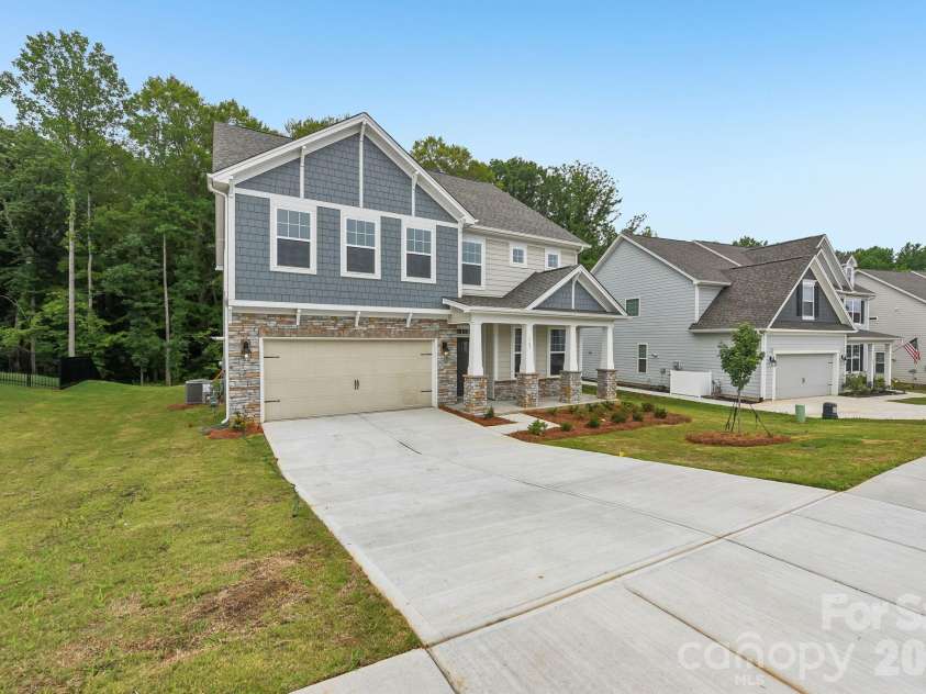 167 Asmodean Lane, Troutman, NC 28166.  MLS# CAR4336203, YatesRealty ID 39086. 