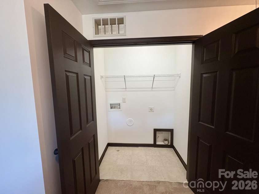 708 Jones Branch Drive, Fort Mill, SC 29715.  MLS# CAR4406297, YatesRealty ID 39087. 