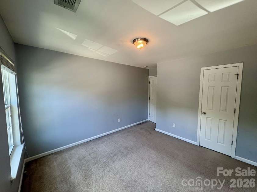 708 Jones Branch Drive, Fort Mill, SC 29715.  MLS# CAR4406297, YatesRealty ID 39087. 