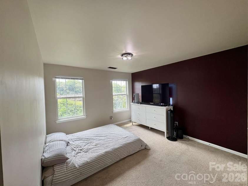 708 Jones Branch Drive, Fort Mill, SC 29715.  MLS# CAR4406297, YatesRealty ID 39087. 
