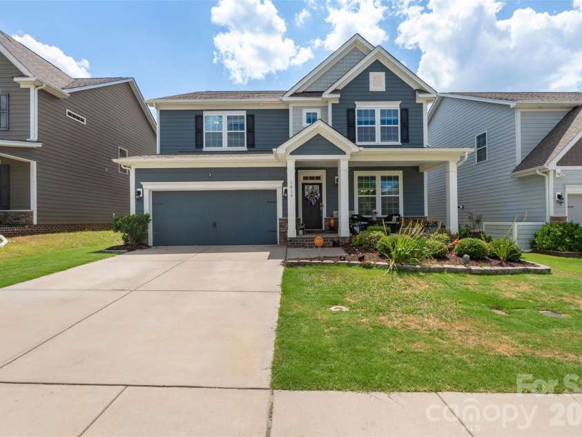 1016 Arbury Way, Waxhaw, NC 28173.  MLS# CAR4393519, YatesRealty ID 39089. 