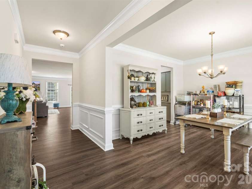 1016 Arbury Way, Waxhaw, NC 28173.  MLS# CAR4393519, YatesRealty ID 39089. 