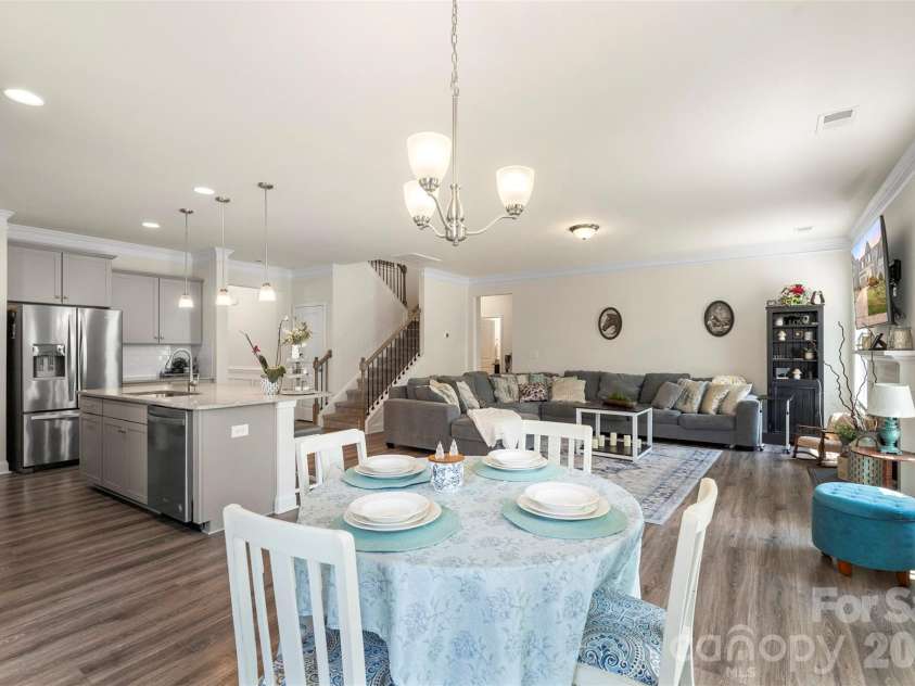 1016 Arbury Way, Waxhaw, NC 28173.  MLS# CAR4393519, YatesRealty ID 39089. 