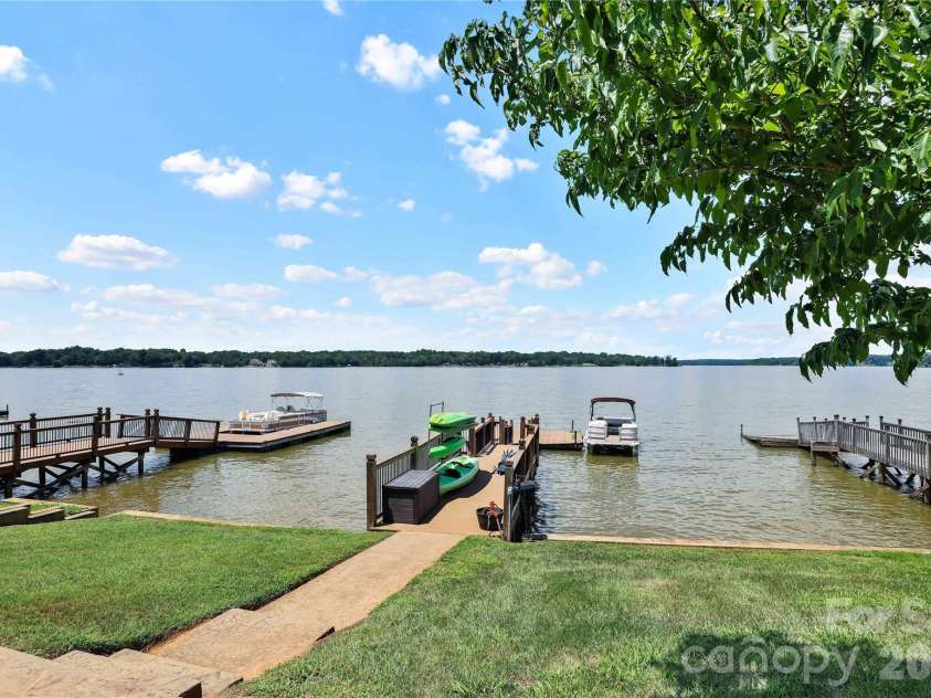 1180 Riverview Road Extension, Lexington, NC 27292.  MLS# CAR4344362, YatesRealty ID 3909. 