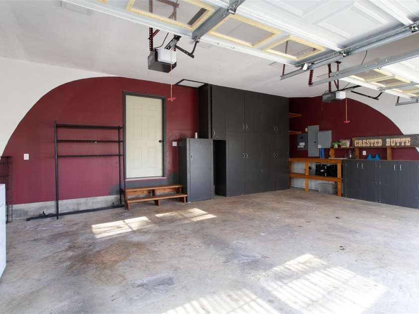 183 Wildwood Way, Lake Toxaway, NC 28747.  MLS# CAR4203789, YatesRealty ID 3909. 