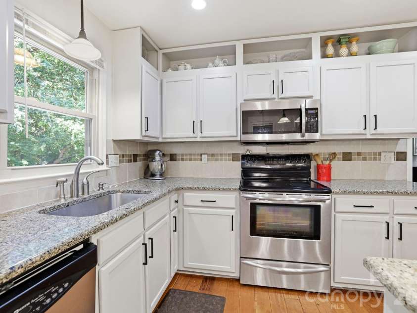 340 Walnut Point Drive, Matthews, NC 28105.  MLS# CAR4392617, YatesRealty ID 39091. Additional Storage Space above the Cabinets340 Walnut Point DrMatthews, NC 28105Sardis Plantation