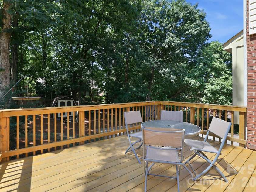 340 Walnut Point Drive, Matthews, NC 28105.  MLS# CAR4392617, YatesRealty ID 39091. Deck340 Walnut Point DrMatthews, NC 28105Sardis Plantation