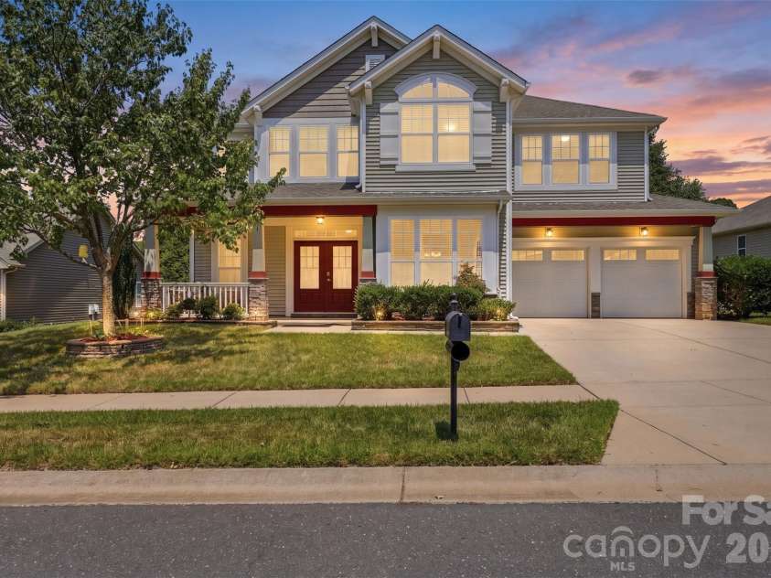 1188 Mckee Farm Lane, Belmont, NC 28012.  MLS# CAR4403447, YatesRealty ID 39093. 
