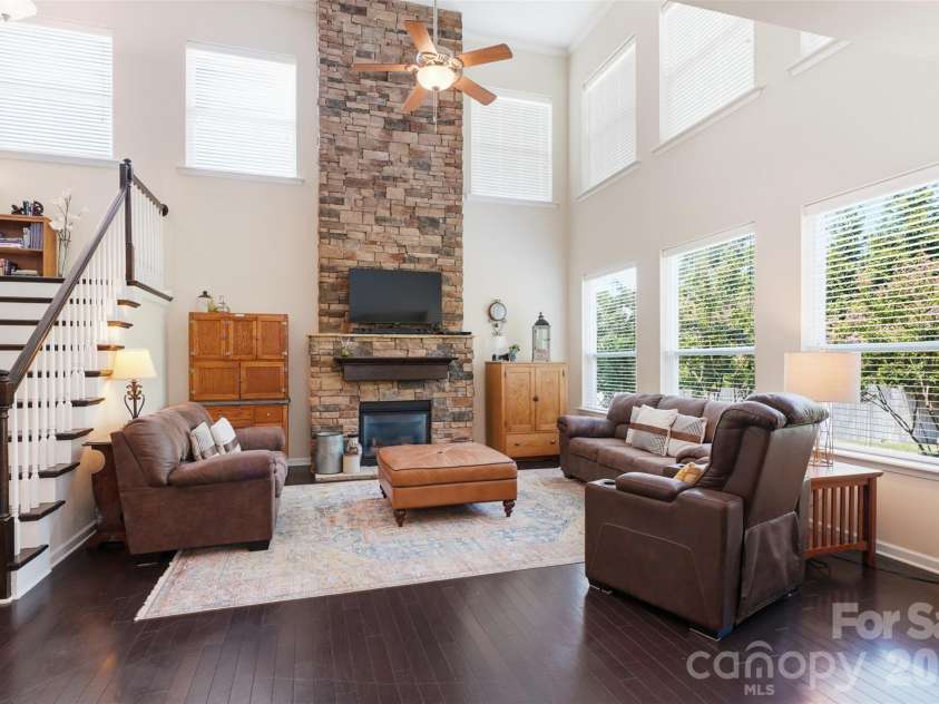 1188 Mckee Farm Lane, Belmont, NC 28012.  MLS# CAR4403447, YatesRealty ID 39093. 