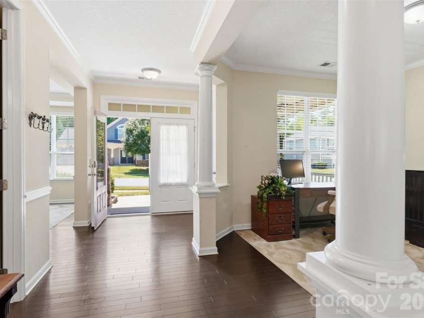 1188 Mckee Farm Lane, Belmont, NC 28012.  MLS# CAR4403447, YatesRealty ID 39093. 