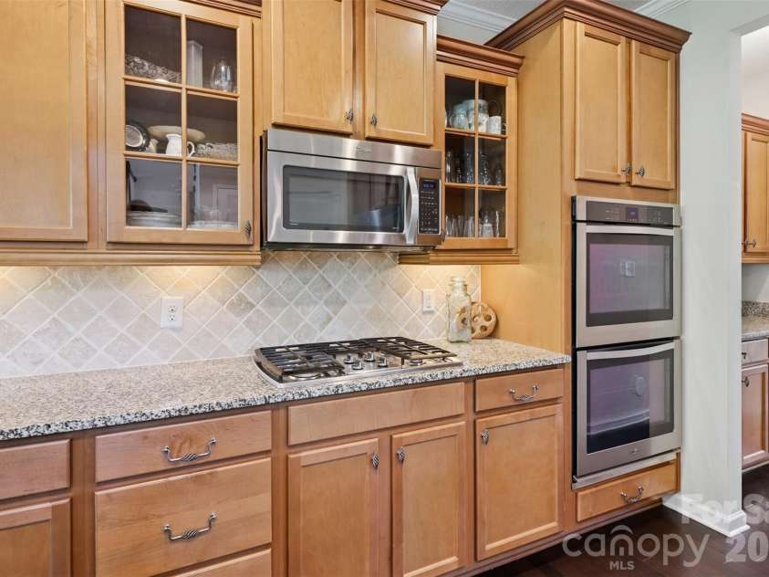 1188 Mckee Farm Lane, Belmont, NC 28012.  MLS# CAR4403447, YatesRealty ID 39093. 