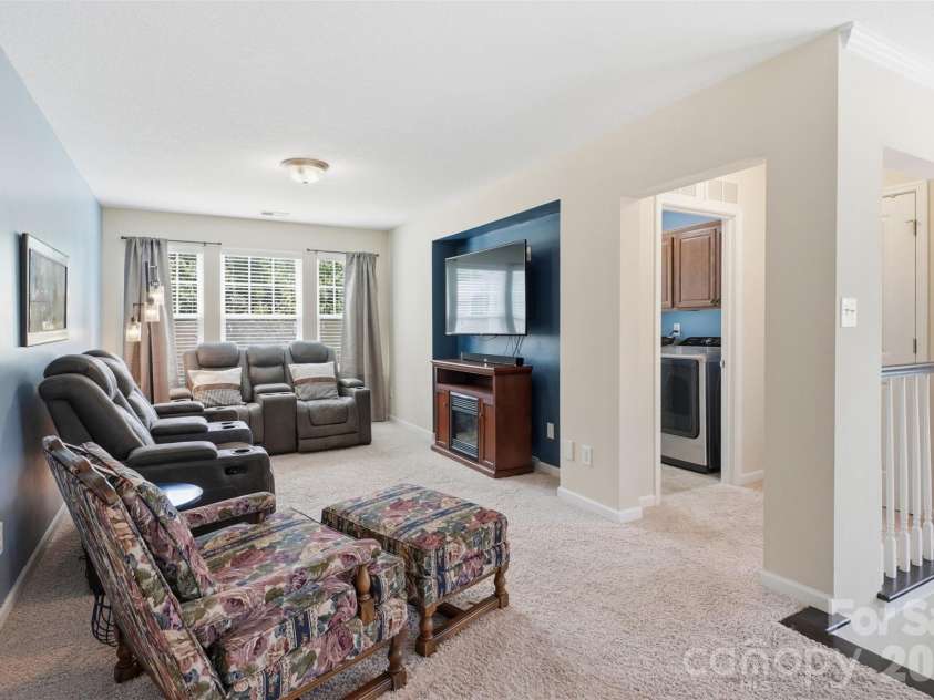 1188 Mckee Farm Lane, Belmont, NC 28012.  MLS# CAR4403447, YatesRealty ID 39093. 