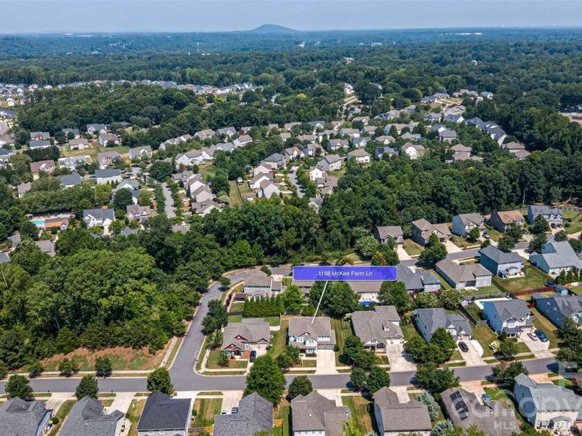 1188 Mckee Farm Lane, Belmont, NC 28012.  MLS# CAR4403447, YatesRealty ID 39093. 