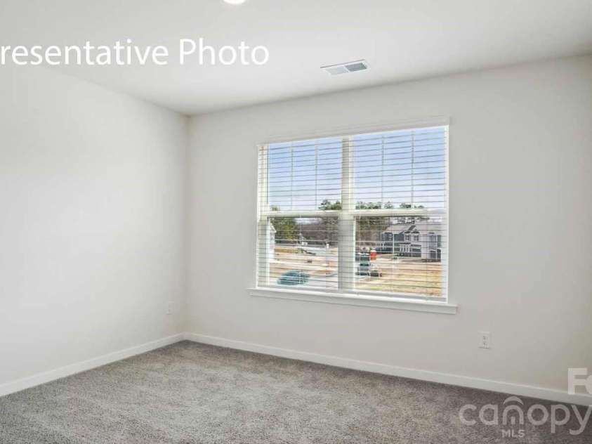 522 Brinkley Drive, Kings Mountain, NC 28086.  MLS# CAR4404598, YatesRealty ID 39096. 
