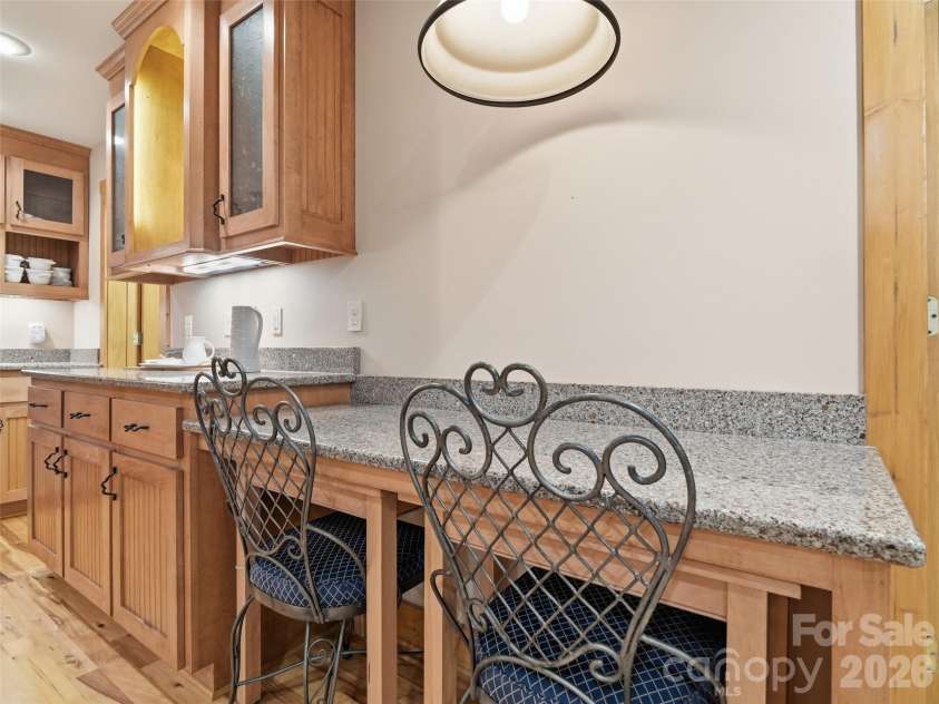 6 Laurel Branch Drive, Black Mountain, NC 28711.  MLS# CAR4403314, YatesRealty ID 39097. 