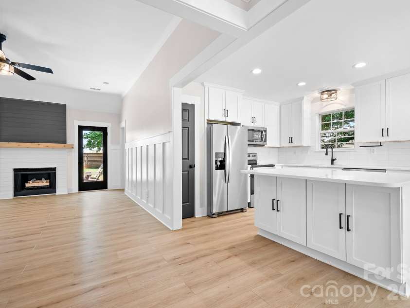 12601 Mayes Road, Huntersville, NC 28078.  MLS# CAR4396810, YatesRealty ID 39098. 