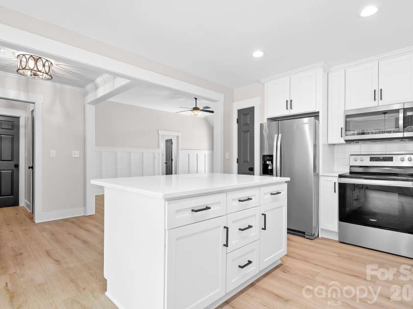12601 Mayes Road, Huntersville, NC 28078.  MLS# CAR4396810, YatesRealty ID 39098. 