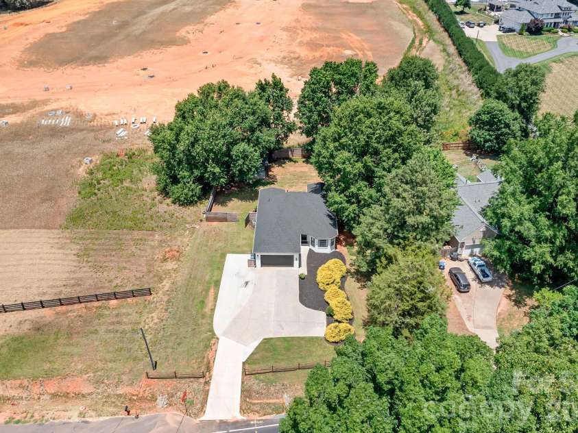 12601 Mayes Road, Huntersville, NC 28078.  MLS# CAR4396810, YatesRealty ID 39098. 