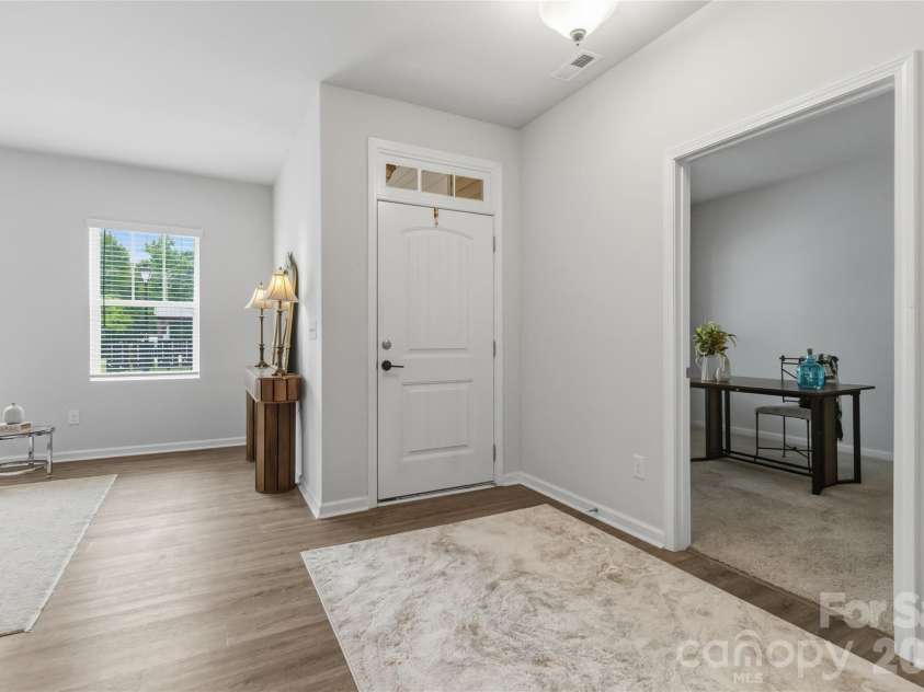 8420 Union Central Court, Waxhaw, NC 28173.  MLS# CAR4394109, YatesRealty ID 39099. 