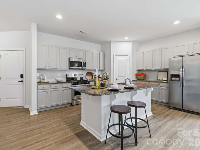 8420 Union Central Court, Waxhaw, NC 28173.  MLS# CAR4394109, YatesRealty ID 39099. 