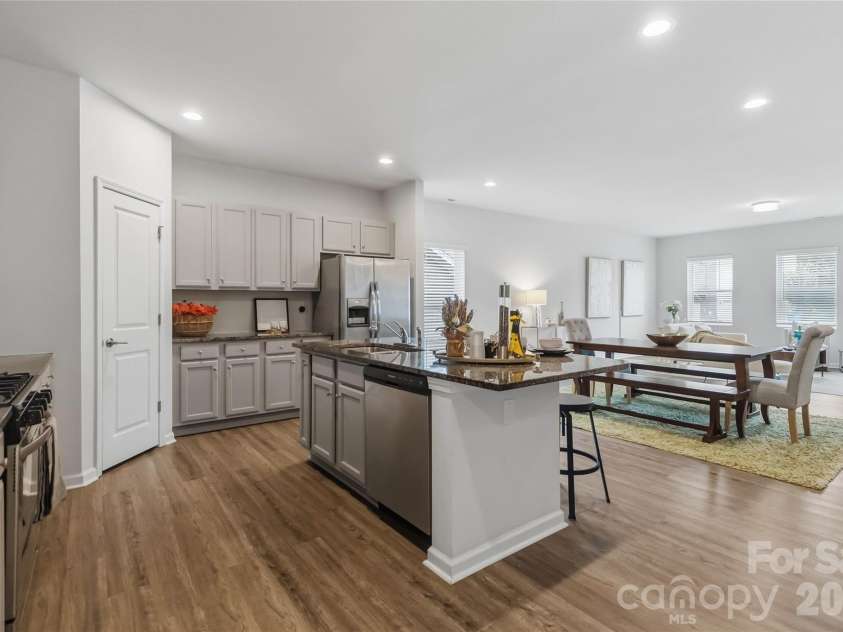 8420 Union Central Court, Waxhaw, NC 28173.  MLS# CAR4394109, YatesRealty ID 39099. 