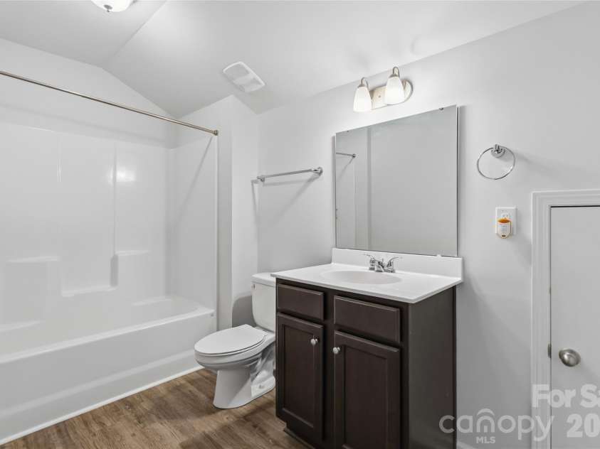 8420 Union Central Court, Waxhaw, NC 28173.  MLS# CAR4394109, YatesRealty ID 39099. 