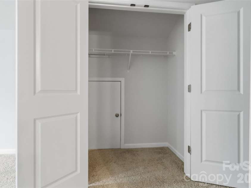 8420 Union Central Court, Waxhaw, NC 28173.  MLS# CAR4394109, YatesRealty ID 39099. 