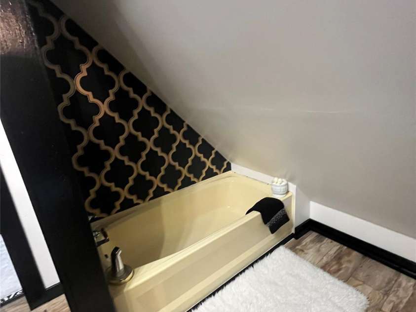 136 McCarran Trail, Statesville, NC 28625.  MLS# CAR4303879, YatesRealty ID 391. 