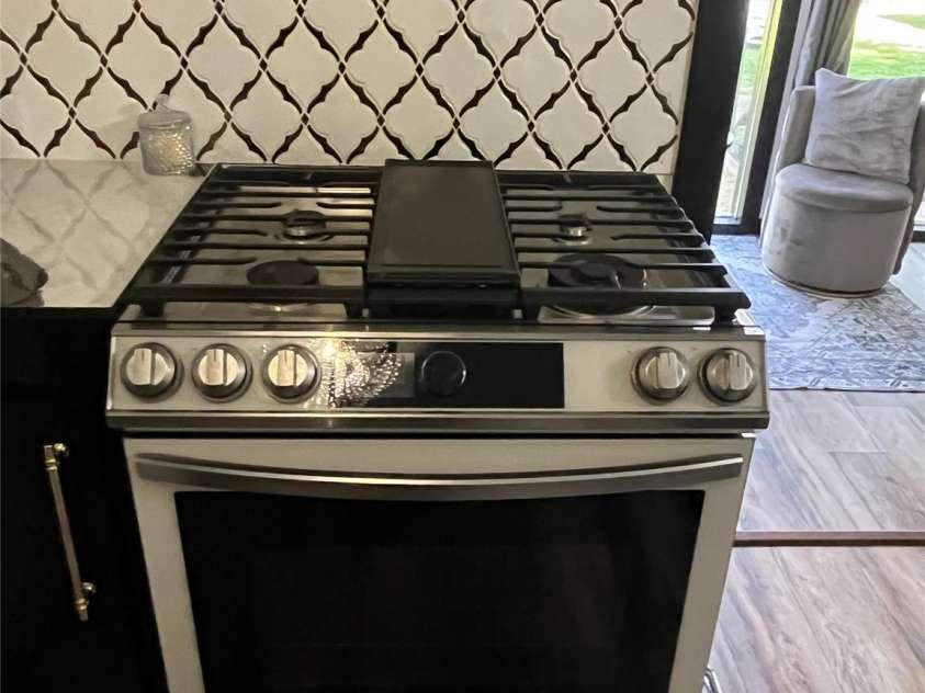 136 McCarran Trail, Statesville, NC 28625.  MLS# CAR4303879, YatesRealty ID 391. Samsung Bespoke Appliance Suite ( 1 of 4)