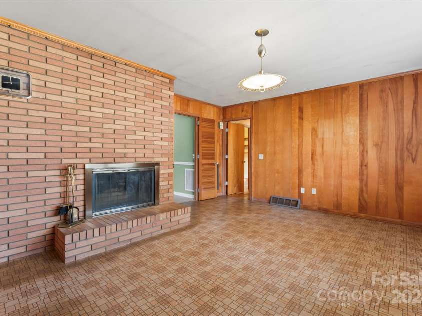 4620 Sherrills Ford Road, Salisbury, NC 28147.  MLS# CAR4203535, YatesRealty ID 3910. 