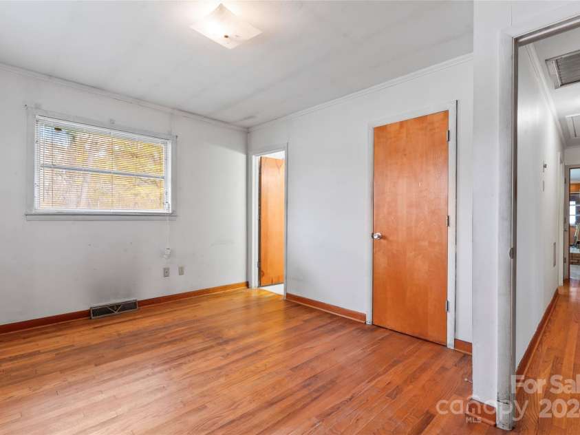 4620 Sherrills Ford Road, Salisbury, NC 28147.  MLS# CAR4203535, YatesRealty ID 3910. 