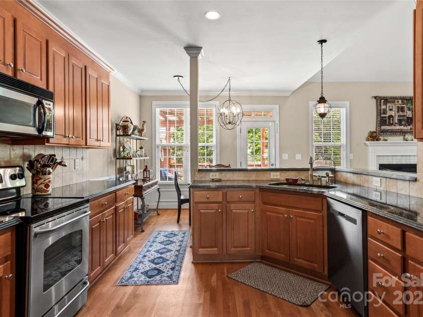 5220 Vineleaf Court, Clemmons, NC 27012.  MLS# CAR4299109, YatesRealty ID 3910. 