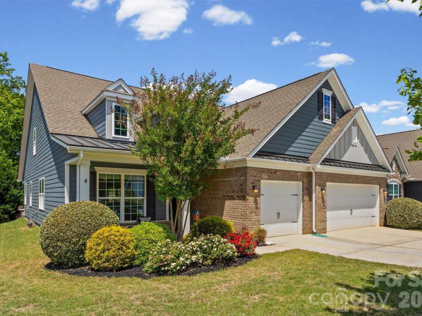 1030 Princeton Drive, Fort Mill, SC 29707.  MLS# CAR4374223, YatesRealty ID 39101. 