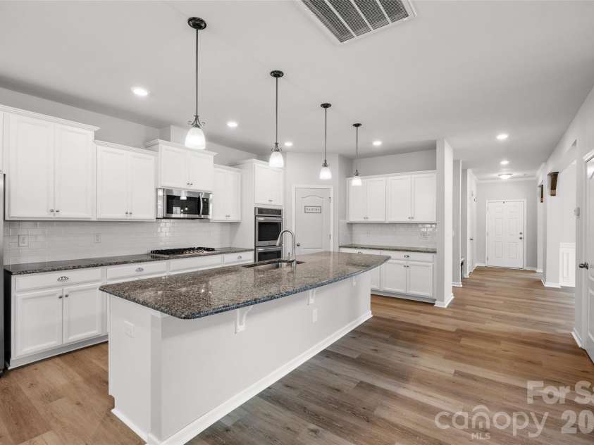 1030 Princeton Drive, Fort Mill, SC 29707.  MLS# CAR4374223, YatesRealty ID 39101. 