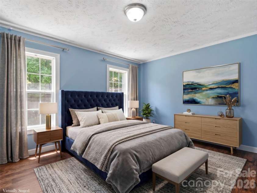 797 Pleasant Valley Road, Burnsville, NC 28714.  MLS# CAR4406248, YatesRealty ID 39102. Primary Ensuite