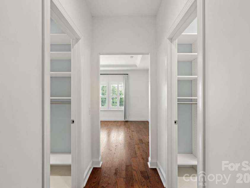 9141 Robbins Preserve Road, Cornelius, NC 28031.  MLS# CAR4397019, YatesRealty ID 39103. 